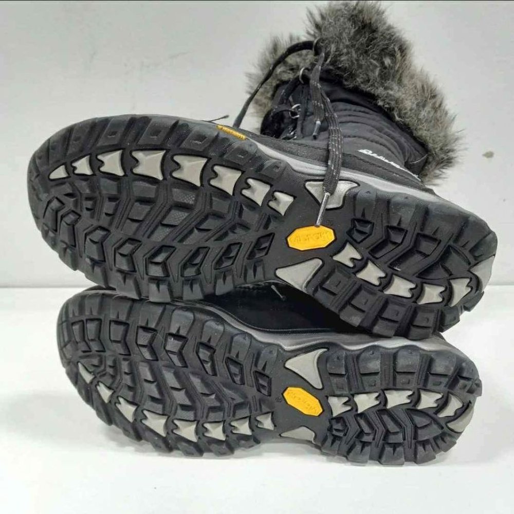 Eddie Bauer Women's Faux Fur Black Snow Boots Size 8 - Picture 3 of 6